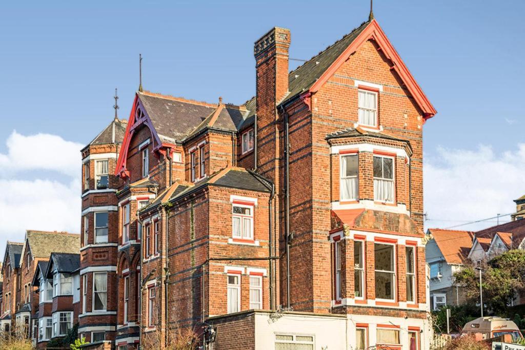 The Grosvenor 3*